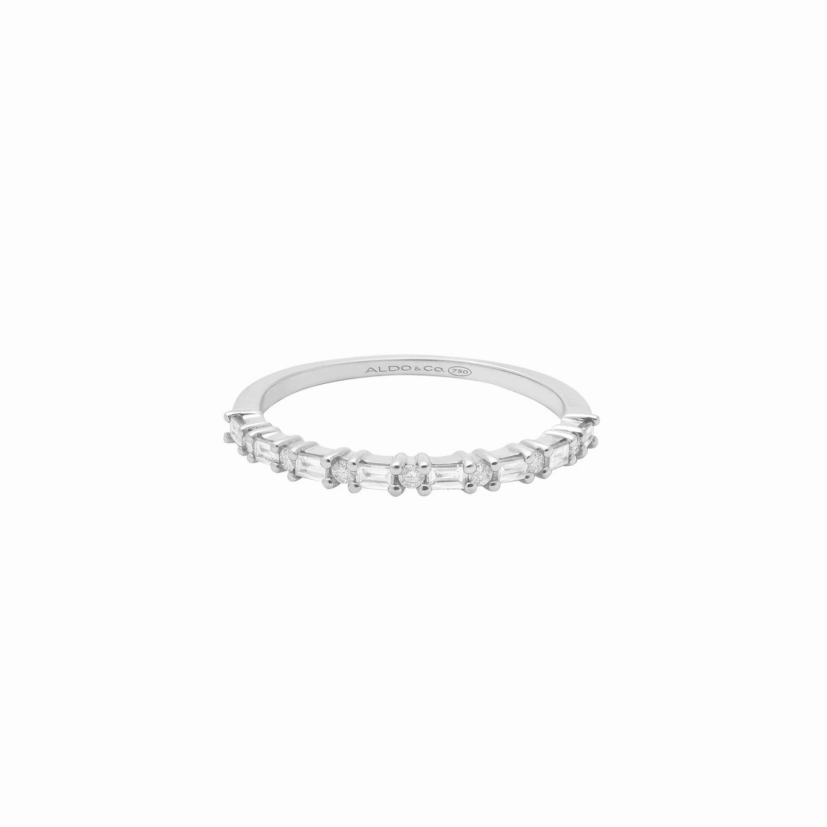 Anillo en oro blanco 18K medio riviere