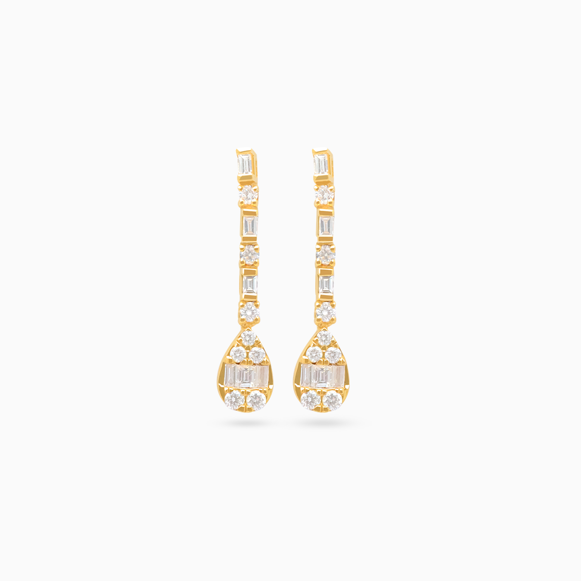 Aretes oro amarillo 18K gota colgantes con brillantes