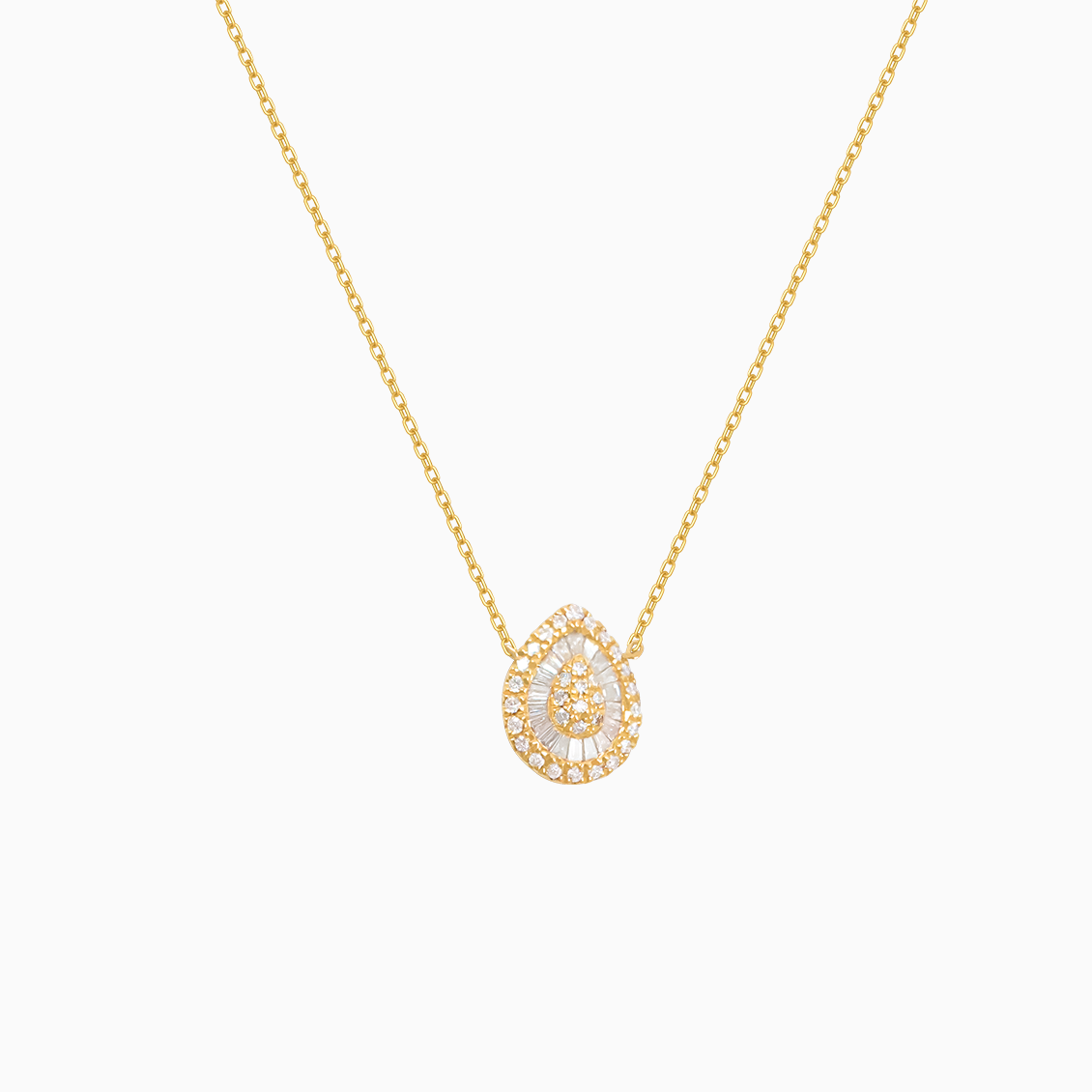 Collar oro amarillo 18K gota con brillantes