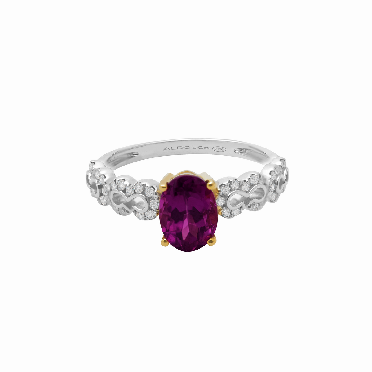 Anillo en oro blanco 18K granate morado y brillantes laterales