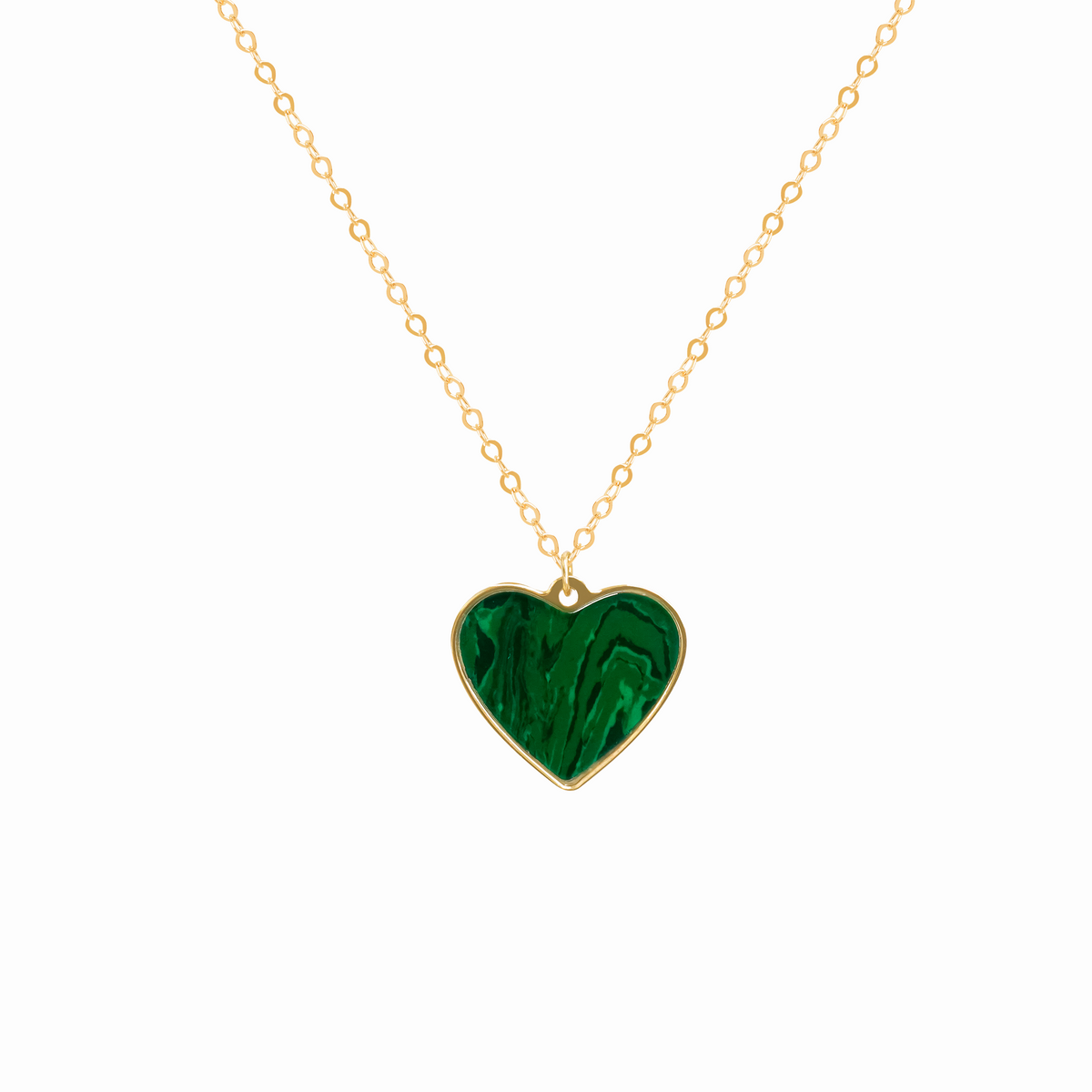 Collar en oro de 18K con corazón de malaquita y cadena rolito