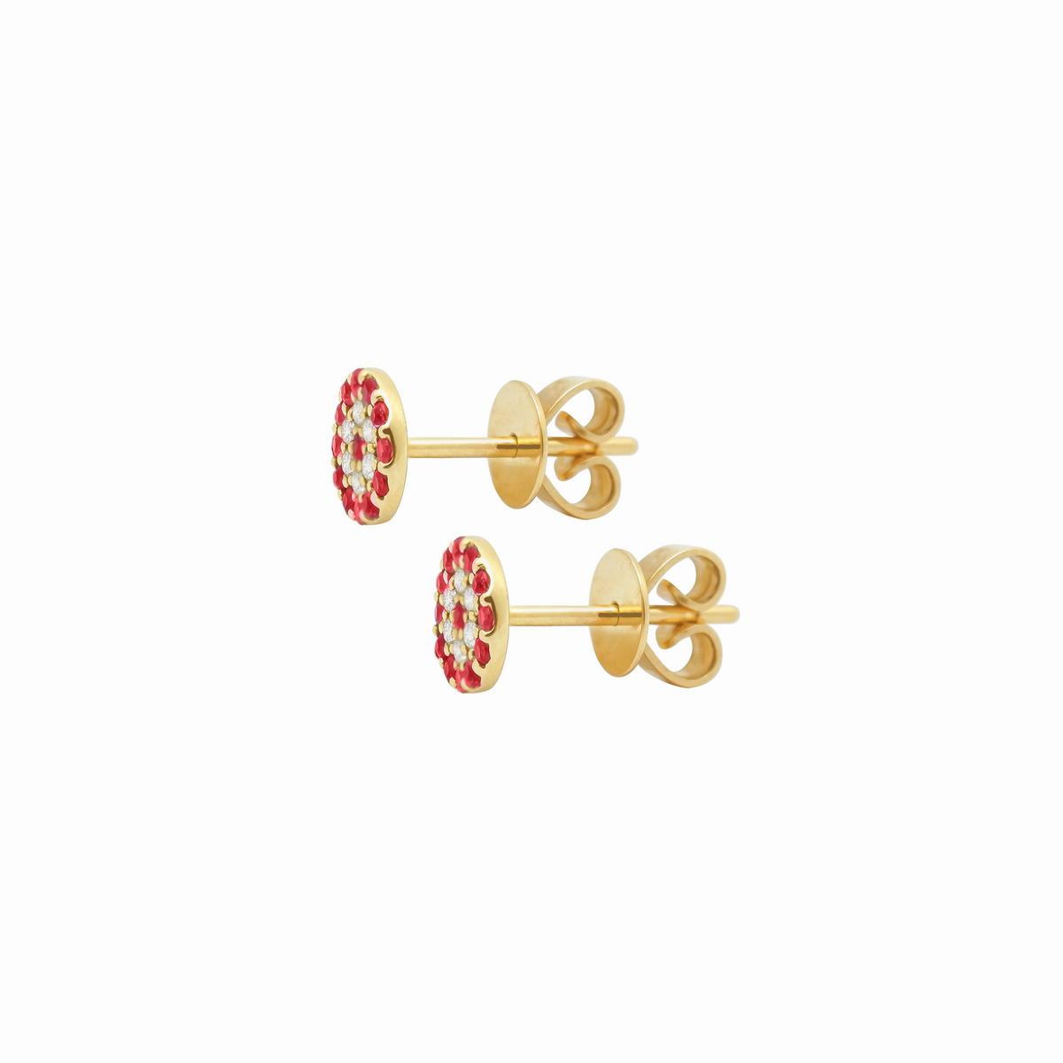 Aretes en oro amarillo de 18K con rubís y brillantes