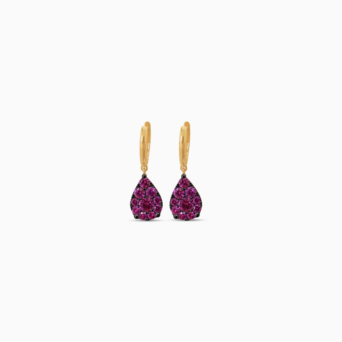 Aretes oro rosa 18K argollas ovales con zafiros rosados