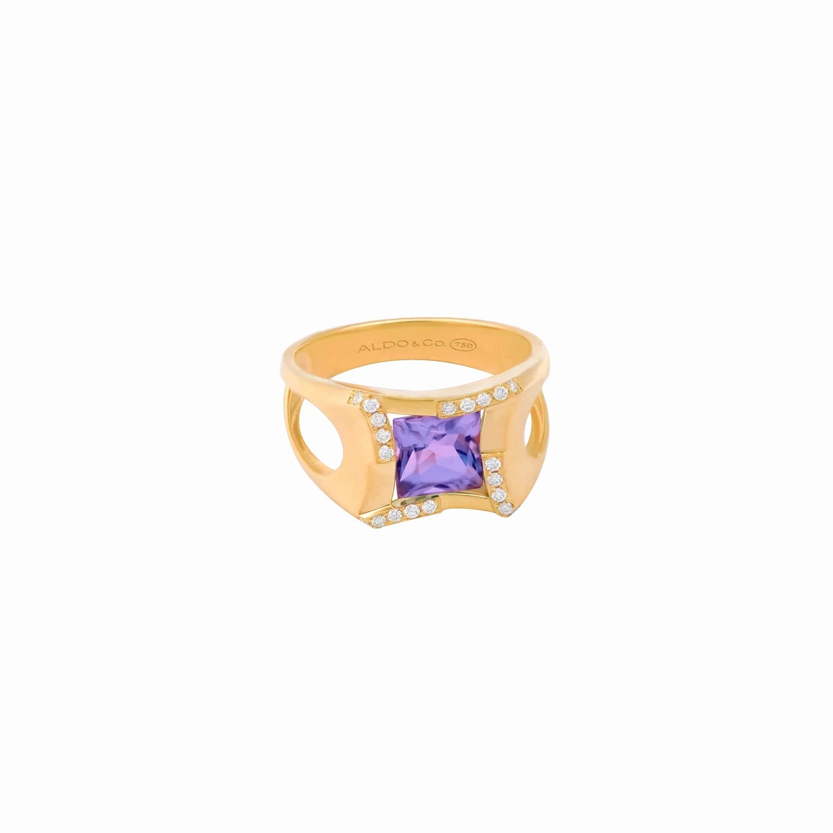 Anillo en oro amarillo de 18K amatista cushion