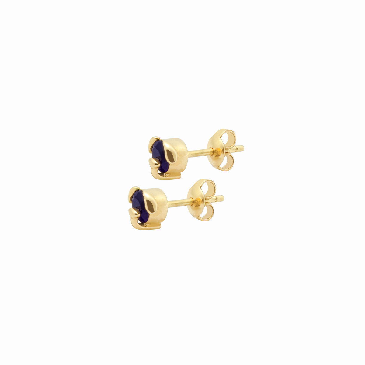Aretes oro amarillo 18K perro con orejitas colgadas con amatista
