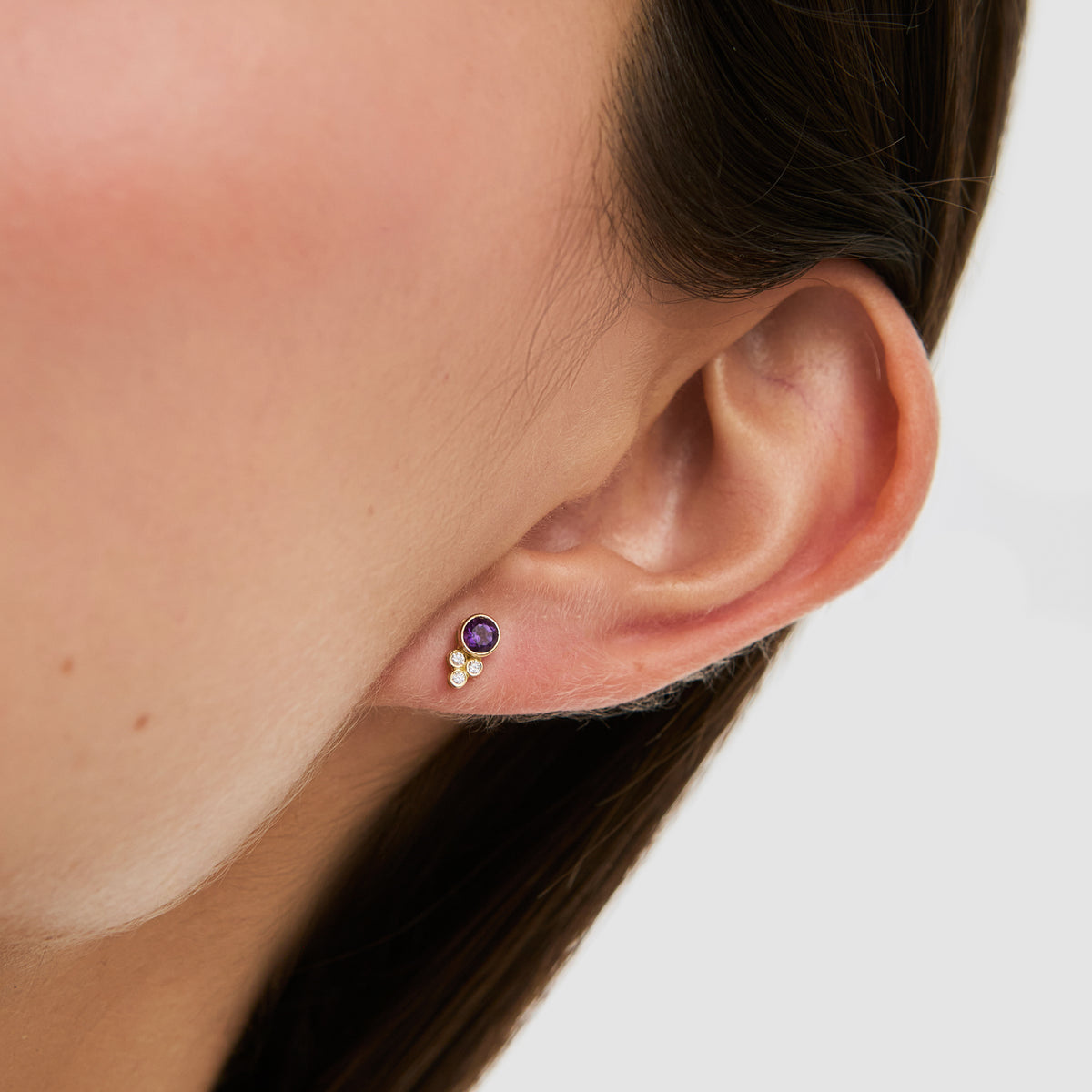 Aretes oro amarillo 18K con amatistas y brillantes