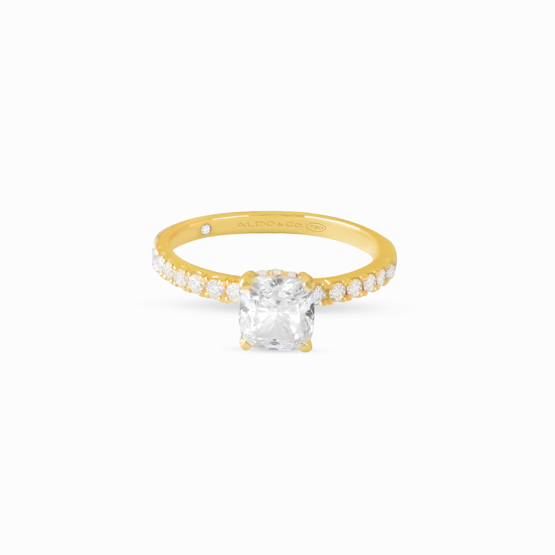 Anillo en oro amarillo de 18K solitario con brillante cushion