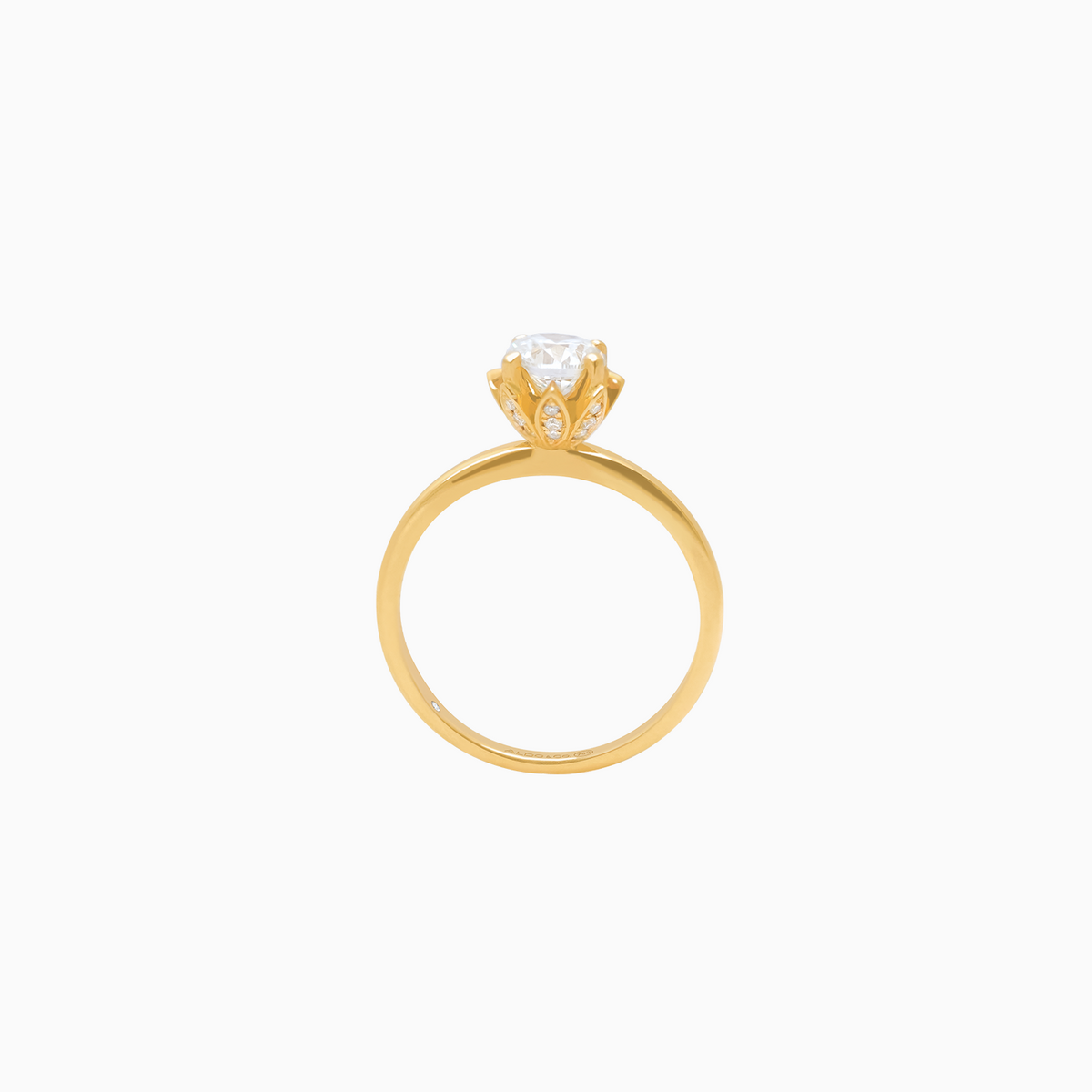 Anillo de compromiso en oro amarillo 18k modelo Bouquet