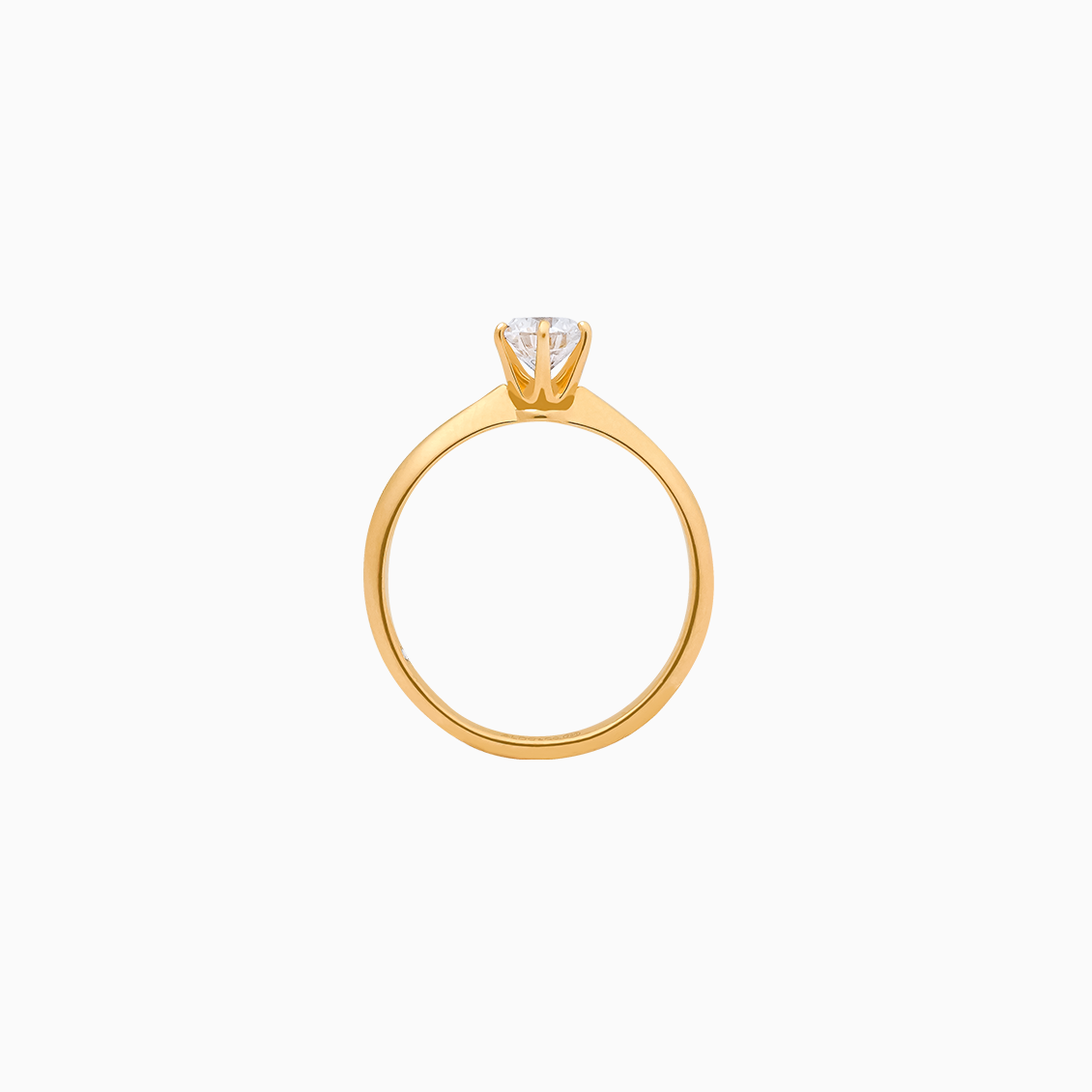 Anillo modelo eterno oro amarillo con brillante de 0.56 ct