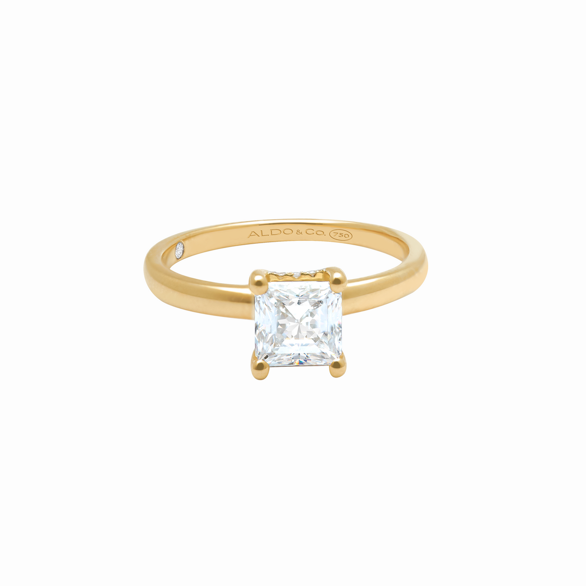 Anillo de compromiso en oro amarillo de 18K modelo Grace