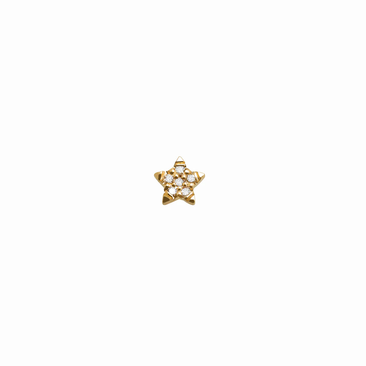 Medio arete en oro amarillo de 18K estrella pequeña con brillantes