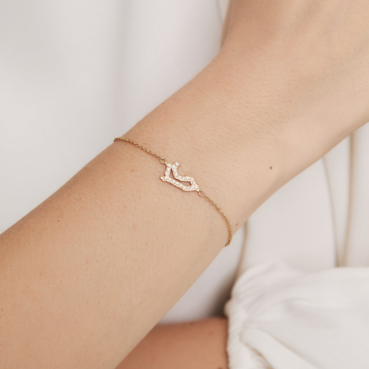 Pulsera I Love Perú en oro amarillo de 18K con brillantes