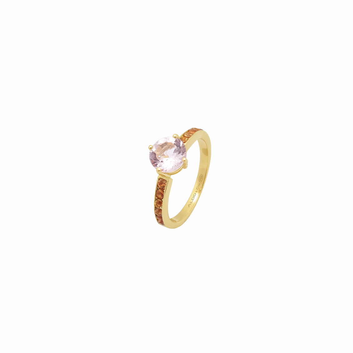 Anillo en oro amarillo 18K 4 uñas con morganita y zafiros melón redondos