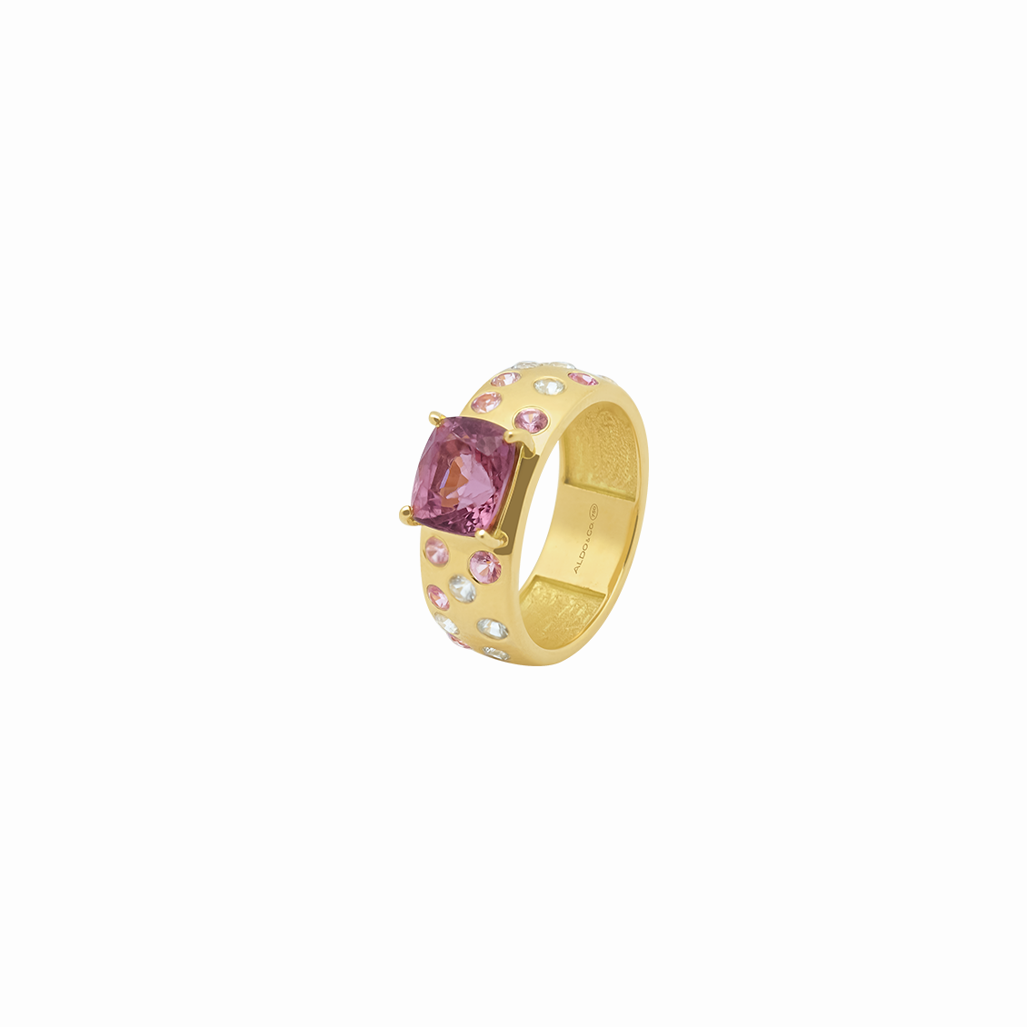 Anillo en oro amarillo 18K corte cushion zafiros rosados y blancos salpicados