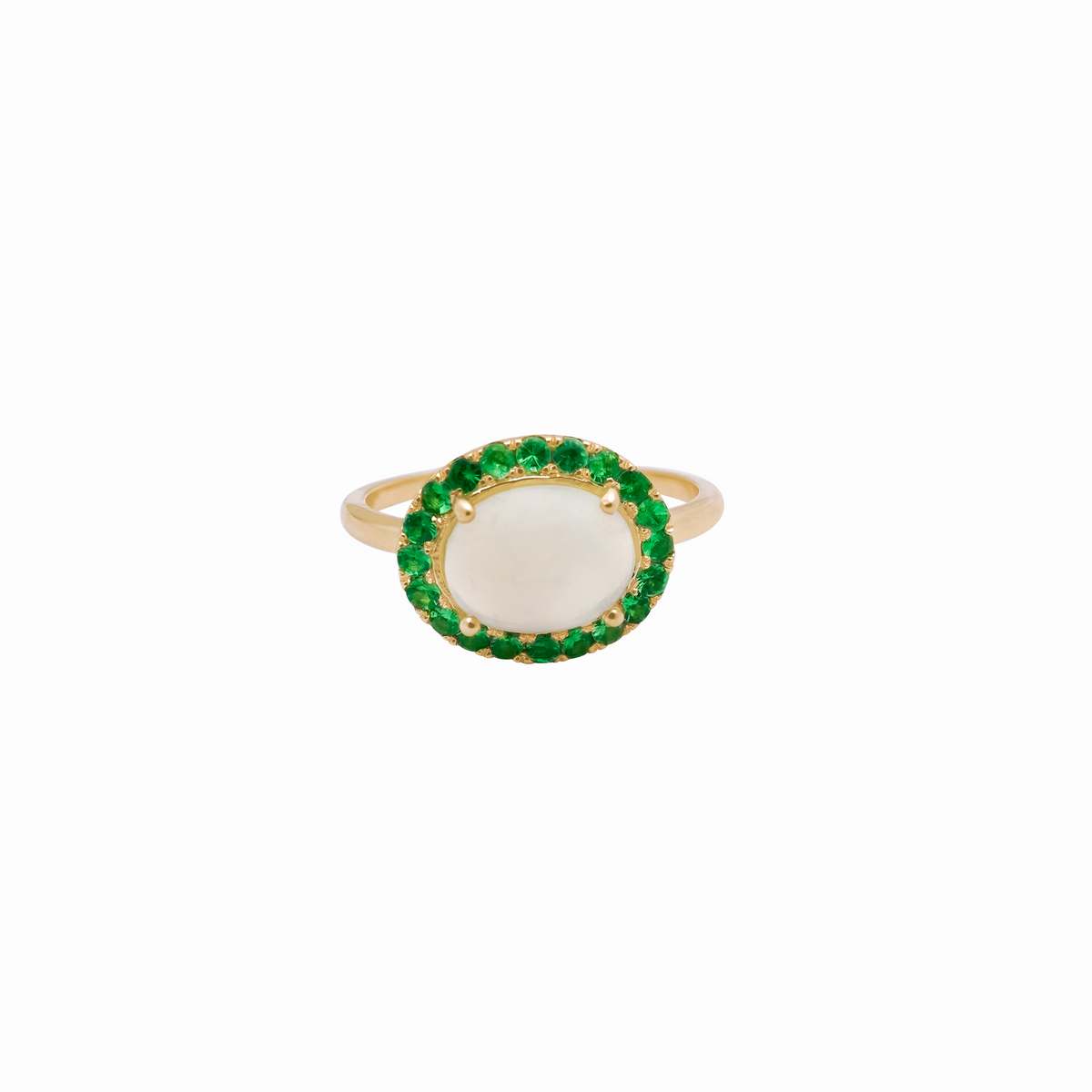 Anillo en oro amarillo 18K con ópalo cabuchón y tsavorita