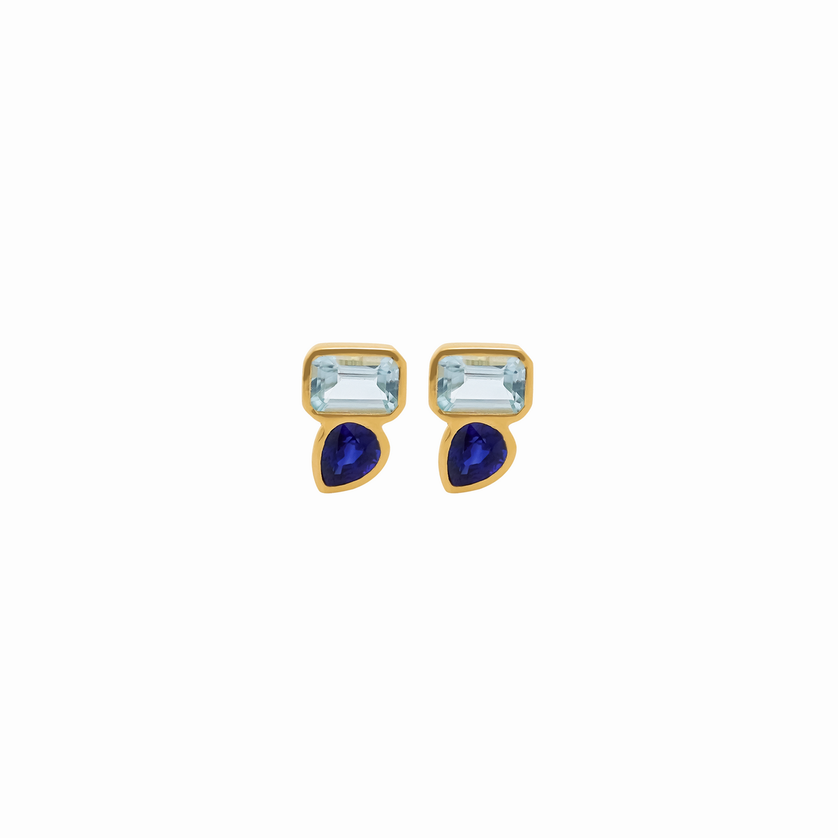 Aretes en oro amarillo 18K pera y topacio corte esmaralda