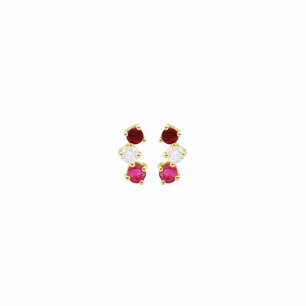 Aretes en oro amarillo 18K en curva con rubís y brillantes