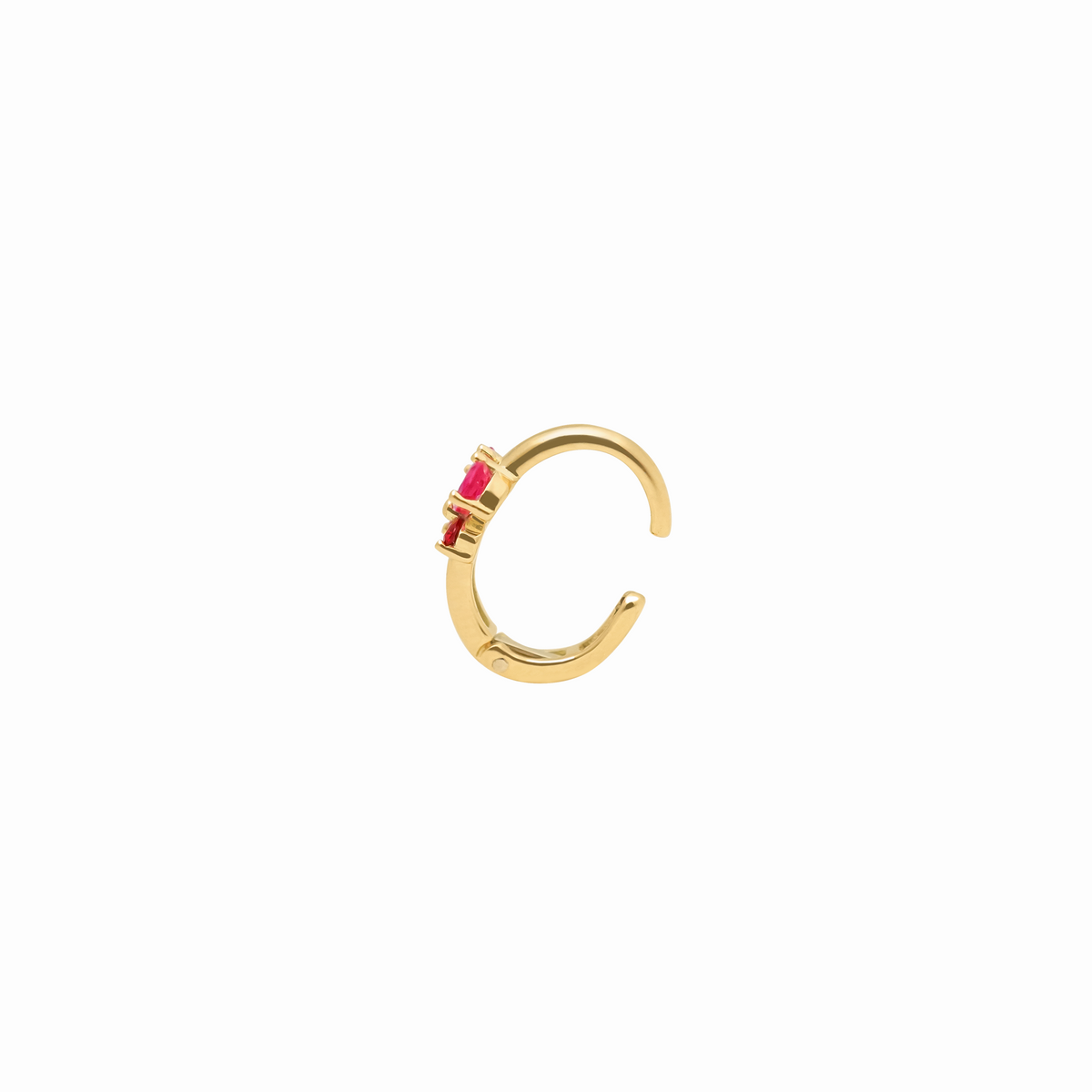 Medio arete piercing en oro amarillo 18K mariposa rubí marquise