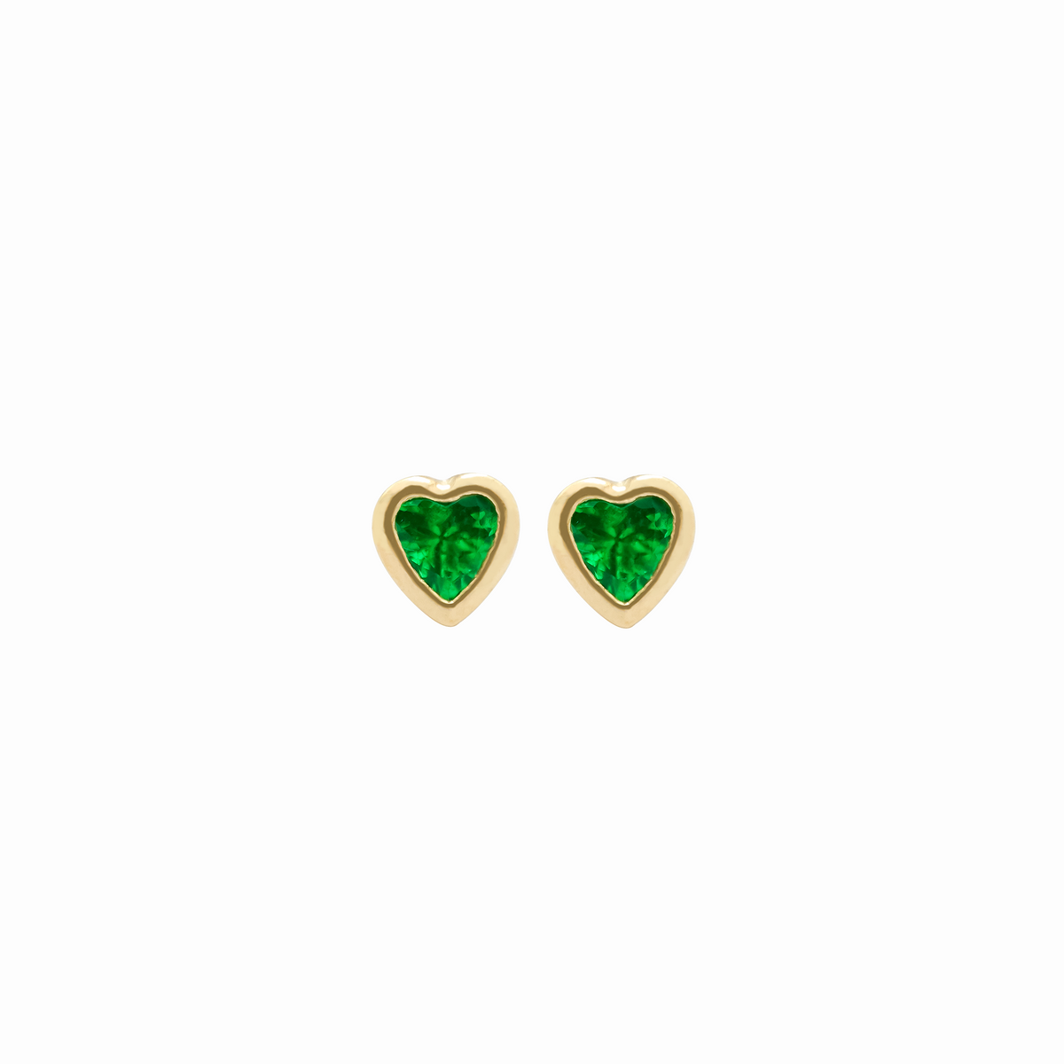 Aretes en oro amarillo 18K corazon con tsavorita corazon