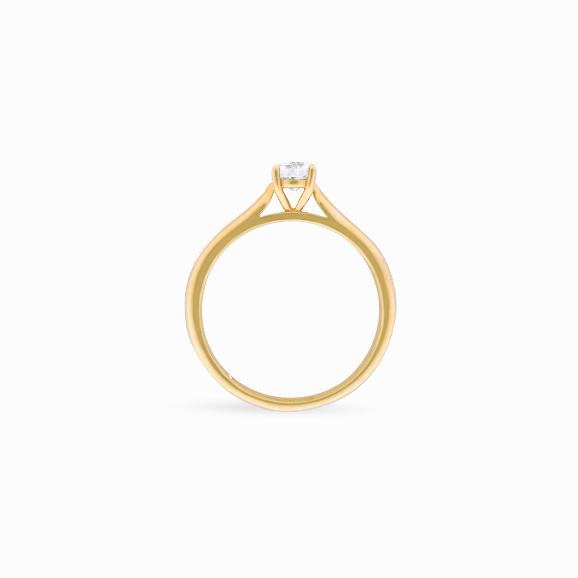 Anillo de compromiso en oro amarillo 18k modelo royal