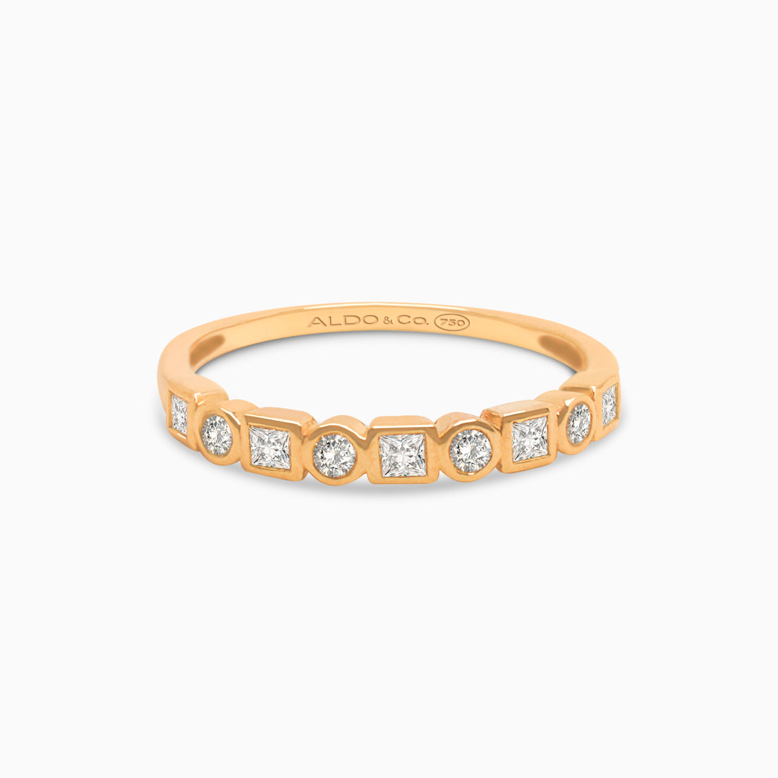 Anillo en oro rosado 18K brillantes con bisel
