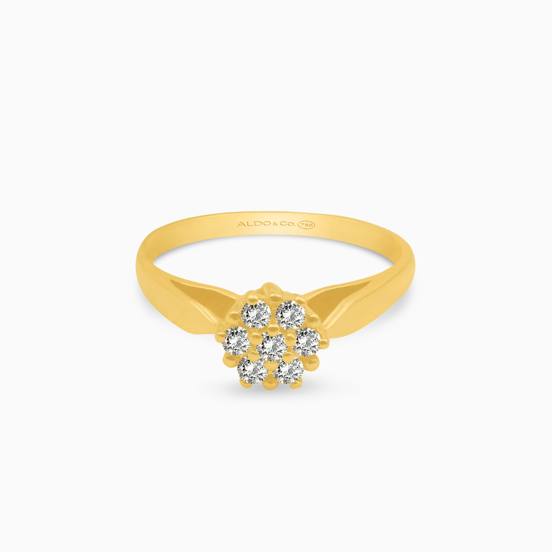 Anillo en oro amarillo de 18K roseta con brillantes